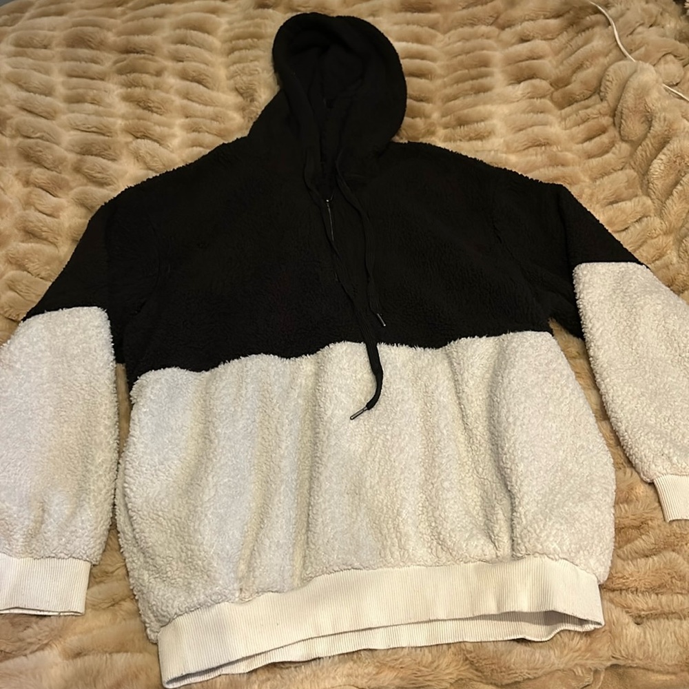 Fuzzy oversized hoodie